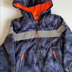 Light Windbreaker Jacket with Light Reflector